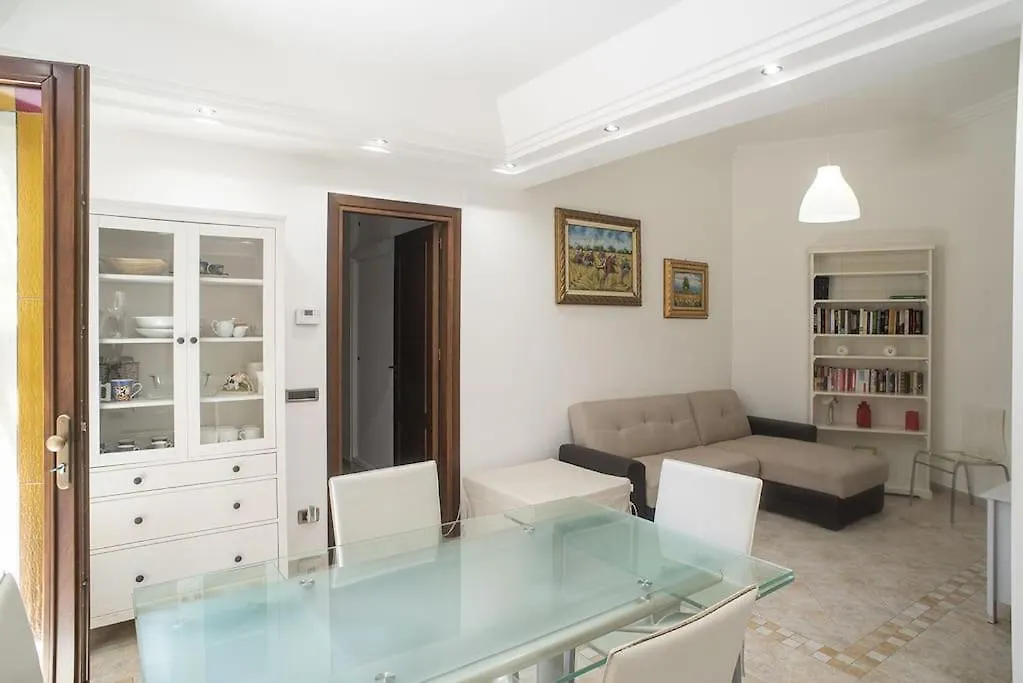 Appartamento Villa Delle Magnolie Quite Place Next To The Sea Palermo Italia