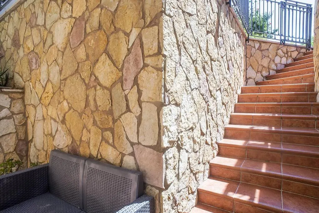 Appartamento Villa Delle Magnolie Quite Place Next To The Sea Palermo Italia