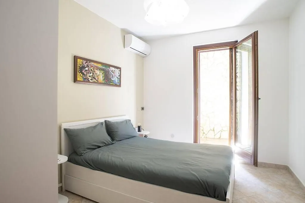 Appartamento Villa Delle Magnolie Quite Place Next To The Sea Palermo